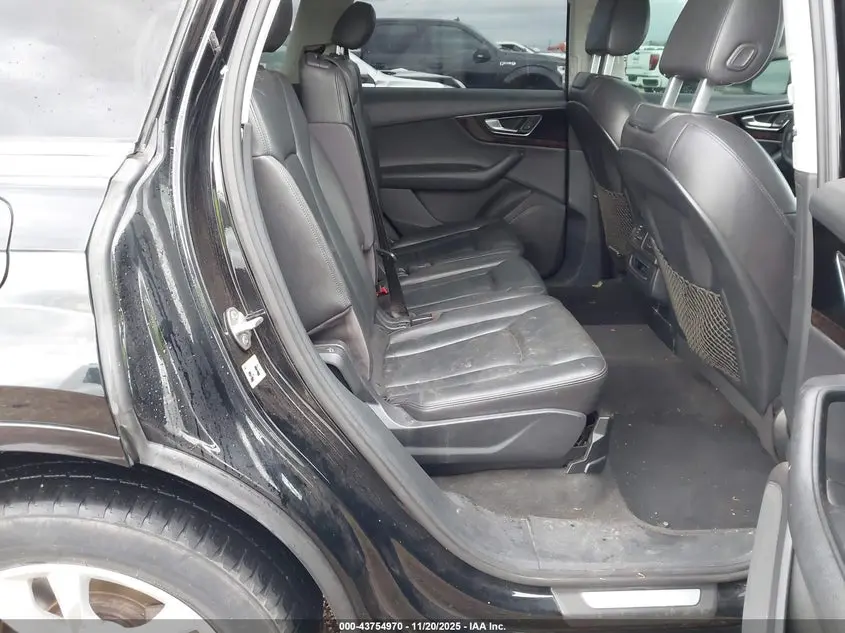 2017 AUDI Q7 3.0T PREMIUM