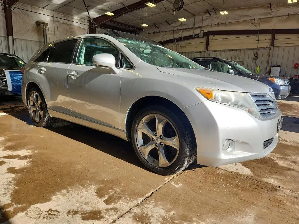 2011 TOYOTA VENZA AWD V6  