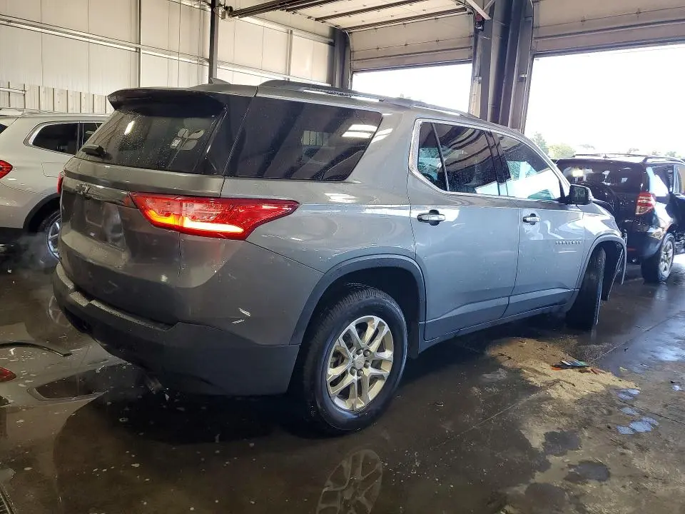 2020 CHEVROLET TRAVERSE LT  