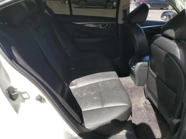 2018 INFINITI Q50 LUXE  