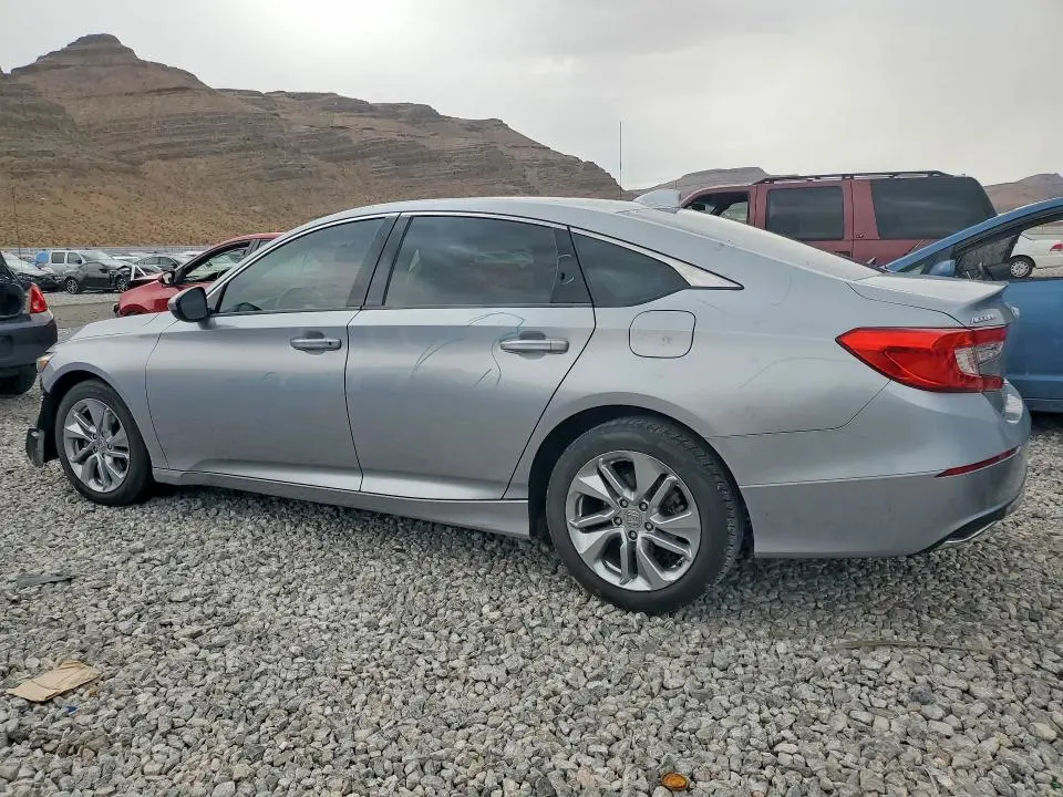 2018 HONDA ACCORD LX  