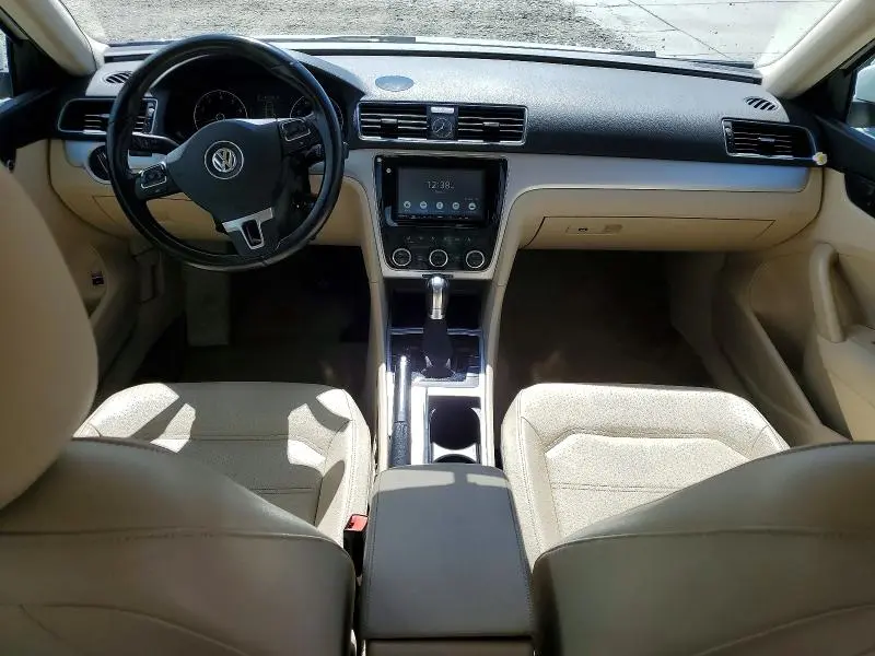 2012 VOLKSWAGEN PASSAT SE  