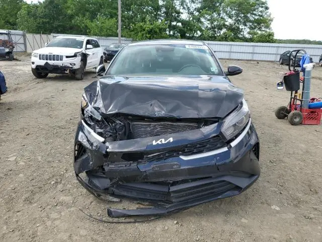 2024 KIA FORTE LX  