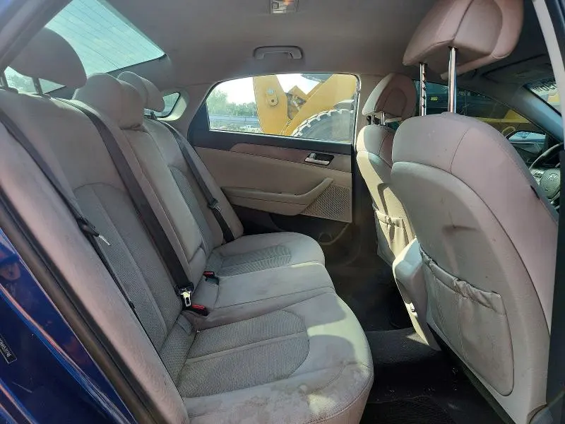 2017 HYUNDAI SONATA SE  