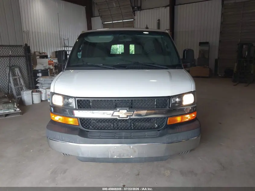 2016 CHEVROLET EXPRESS 3500 LT