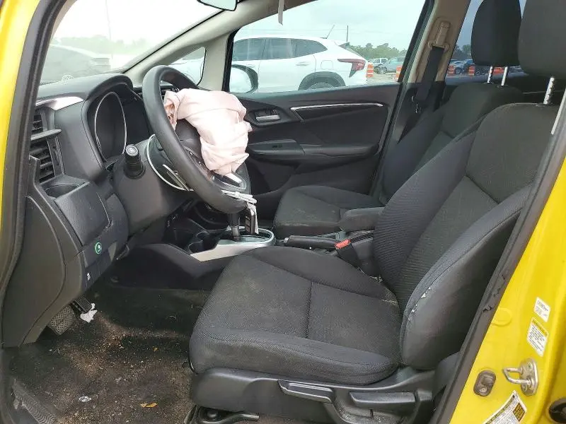 2015 HONDA FIT   