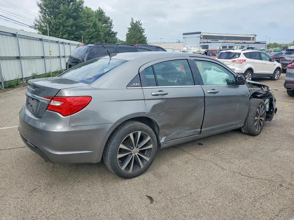 2013 CHRYSLER 200 TOURING  