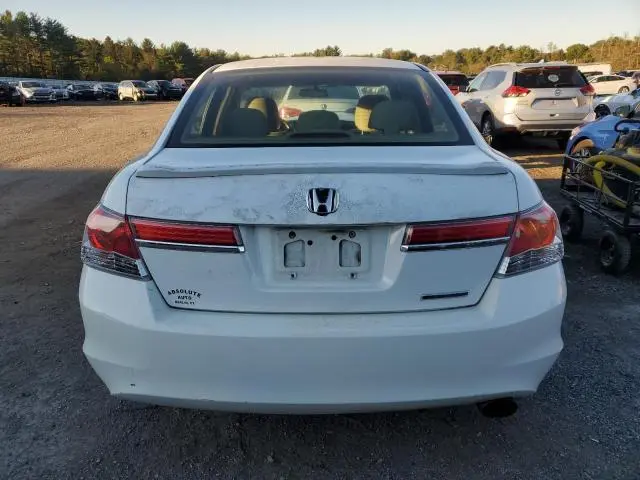 2011 HONDA ACCORD SE  