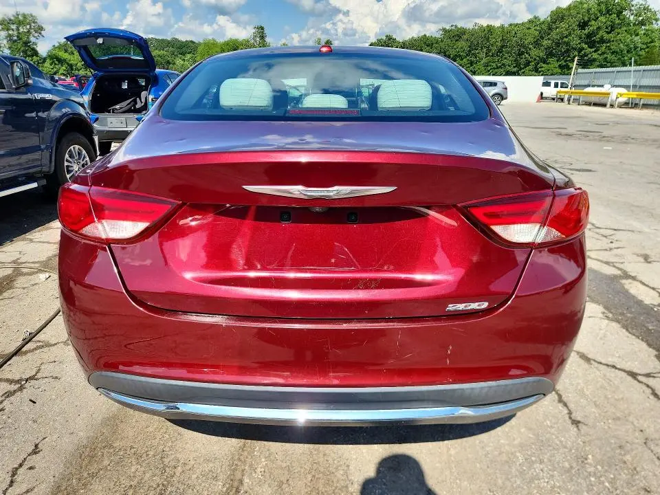 2015 CHRYSLER 200 LIMITED  