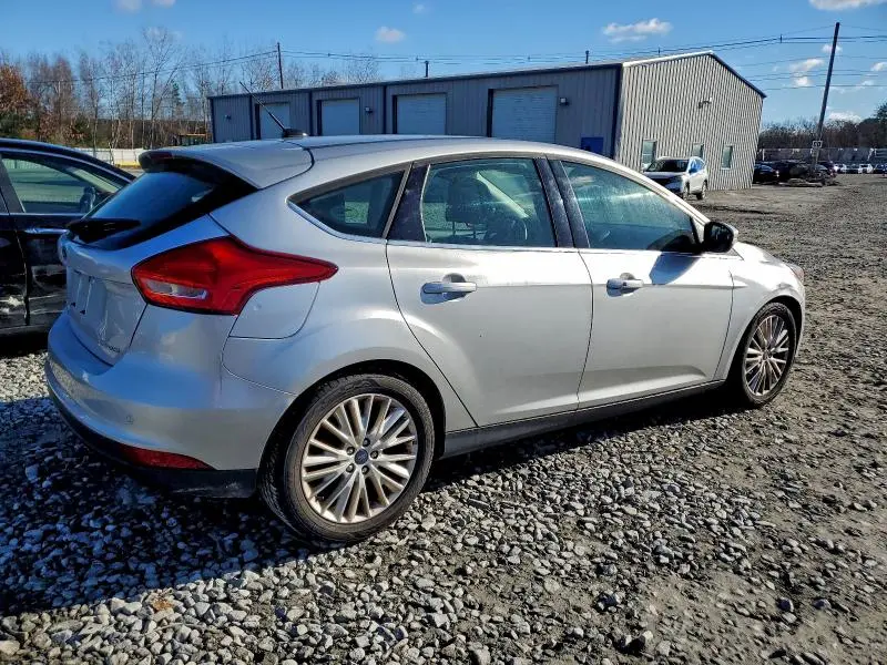 2017 FORD FOCUS TITANIUM  
