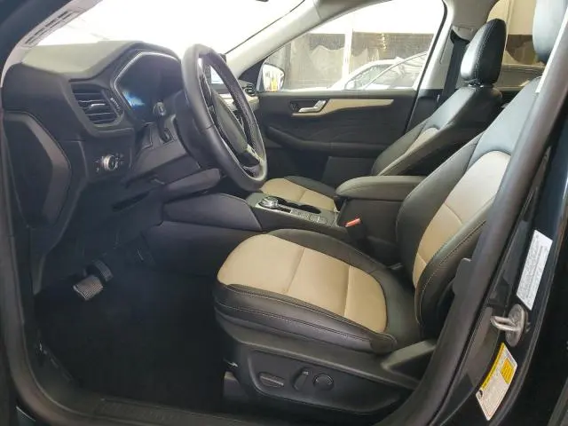 2022 FORD ESCAPE TITANIUM  