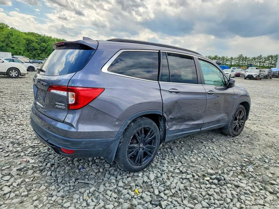 2022 HONDA PILOT SE  