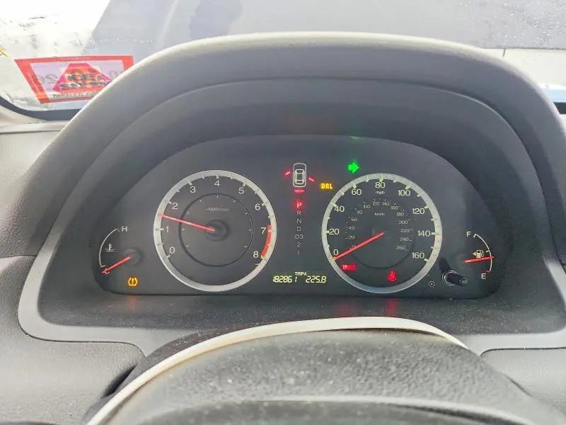 2010 HONDA ACCORD LX  