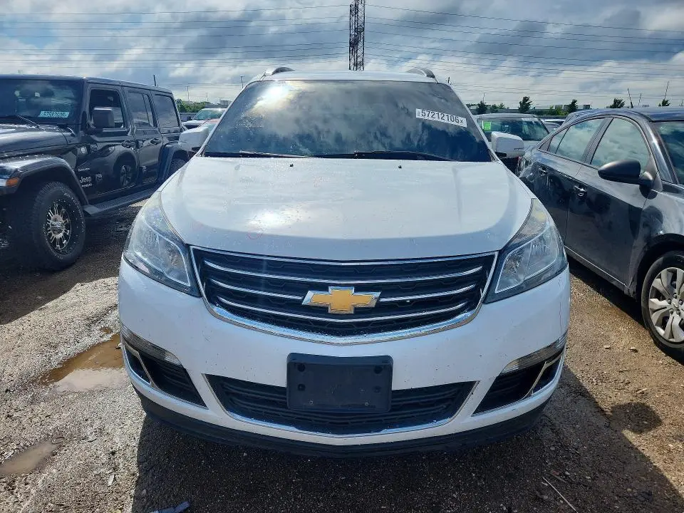 2016 CHEVROLET TRAVERSE LT  