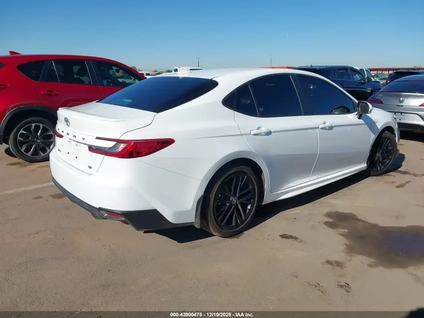 2025 TOYOTA CAMRY SE
