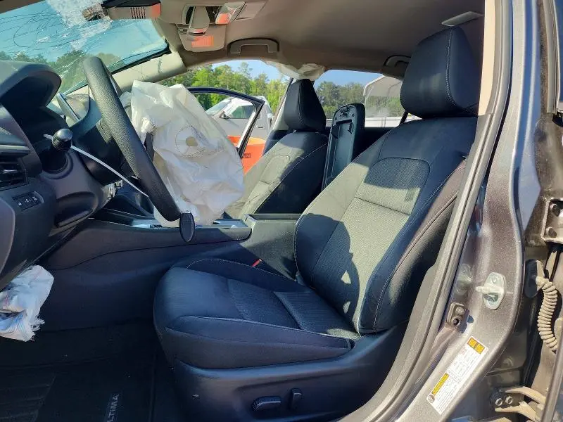 2022 NISSAN ALTIMA SV  