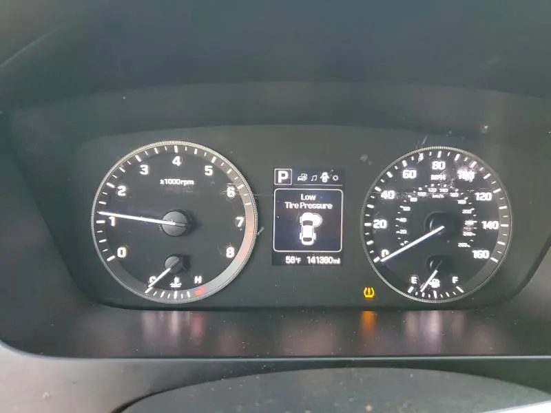 2015 HYUNDAI SONATA SPORT  