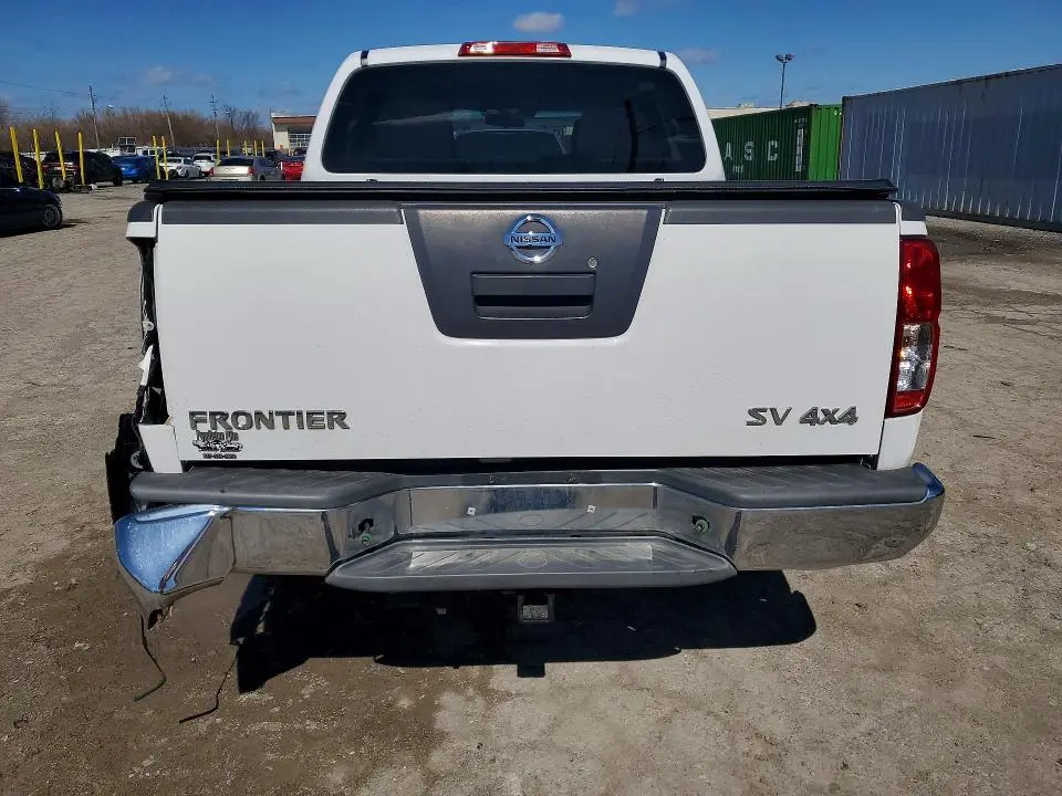 2011 NISSAN FRONTIER S  