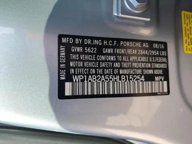 2017 PORSCHE MACAN S  