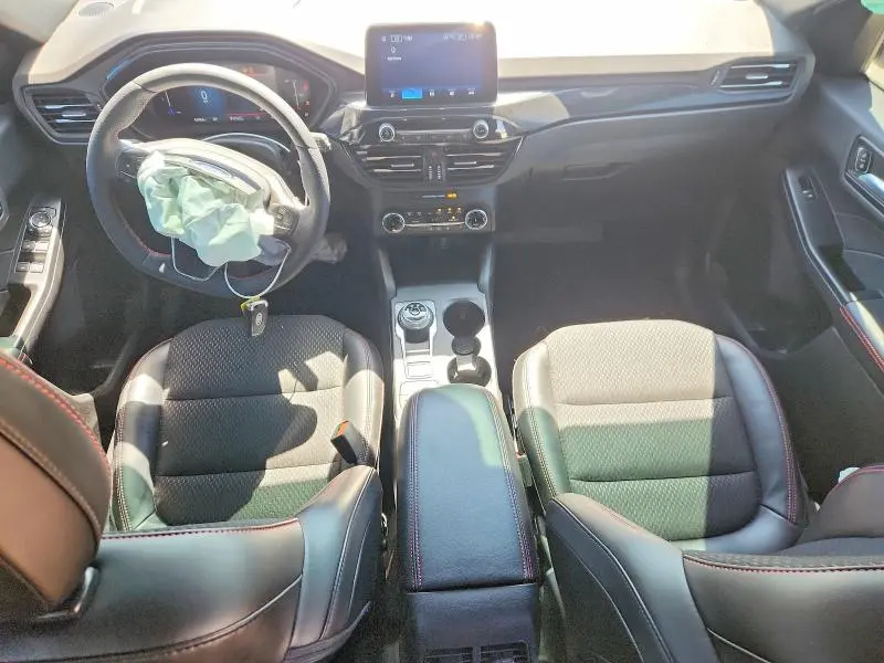 2025 FORD ESCAPE ST LINE  