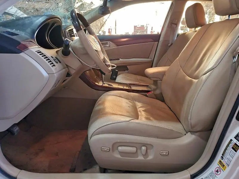 2011 TOYOTA AVALON BASE  