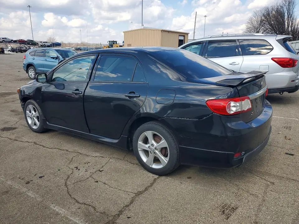 2013 TOYOTA COROLLA S  