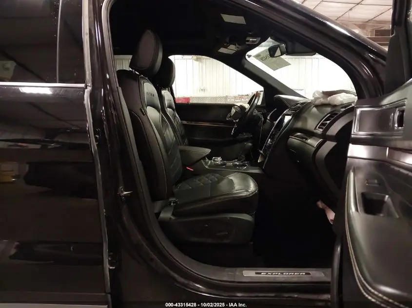 2019 FORD EXPLORER PLATINUM