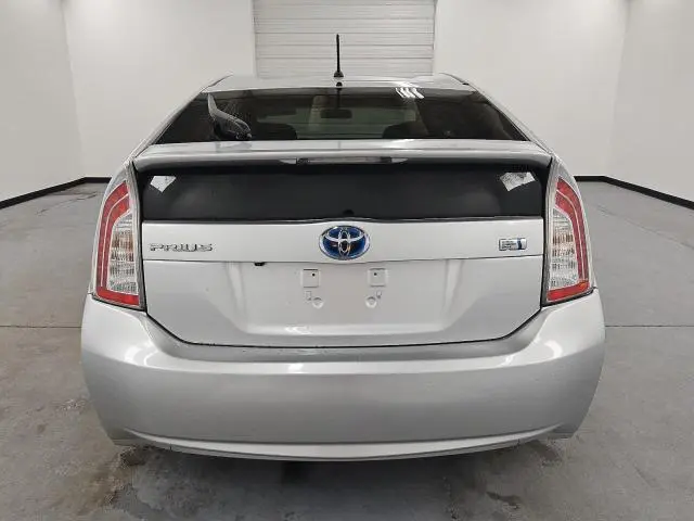 2015 TOYOTA PRIUS   