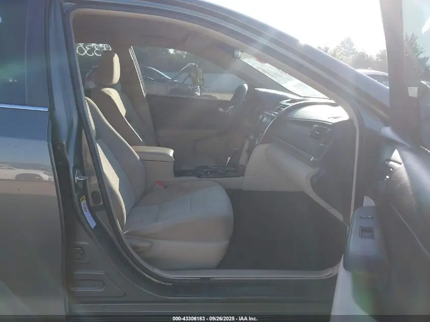 2014 TOYOTA CAMRY LE