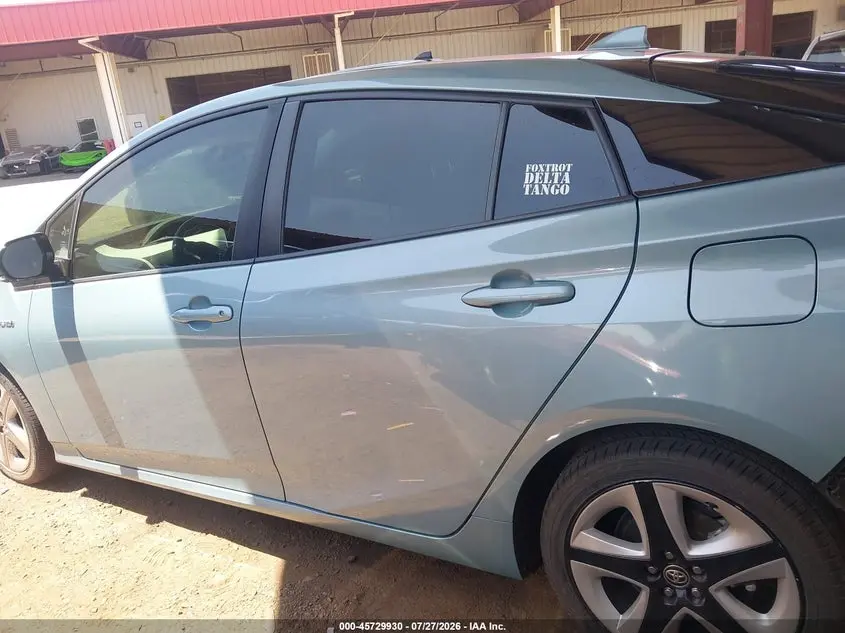 2017 TOYOTA PRIUS THREE TOURING