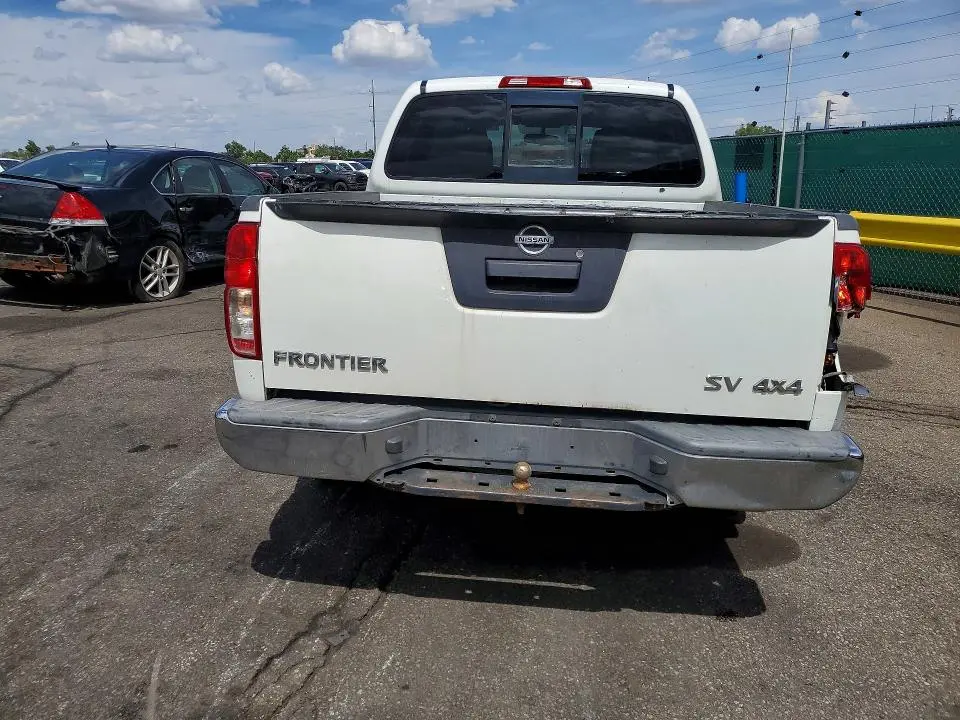 2019 NISSAN FRONTIER SV  