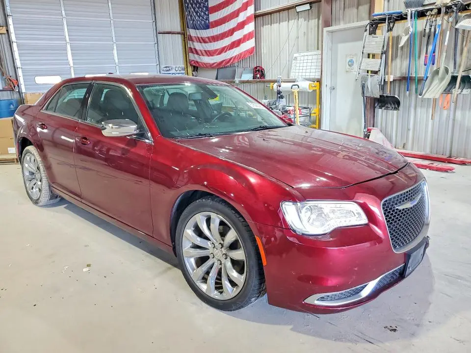 2018 CHRYSLER 300 TOURING  