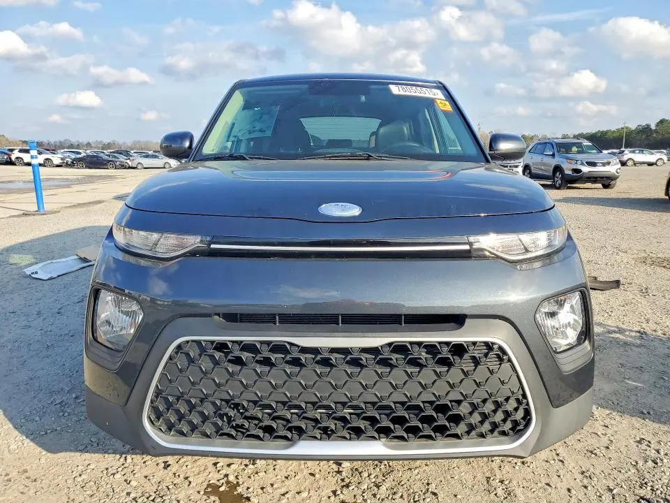 2020 KIA SOUL LX  