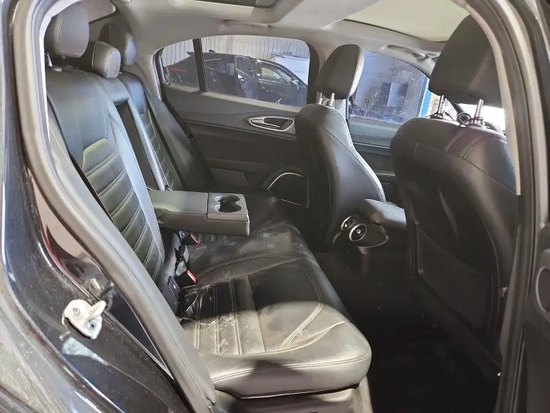 2018 ALFA ROMEO GIULIA TI Q4  