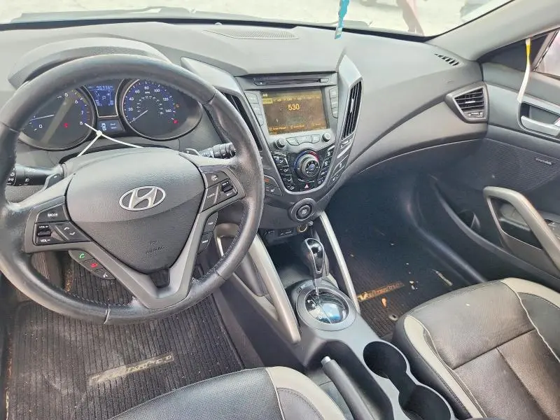 2013 HYUNDAI VELOSTER T   