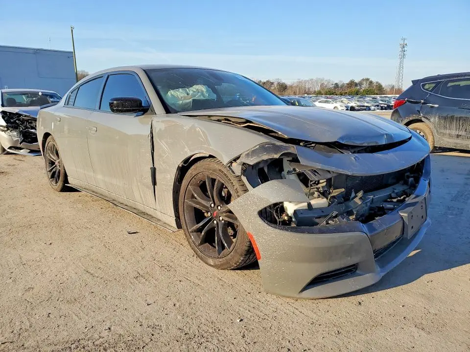 2018 DODGE CHARGER SXT PLUS  