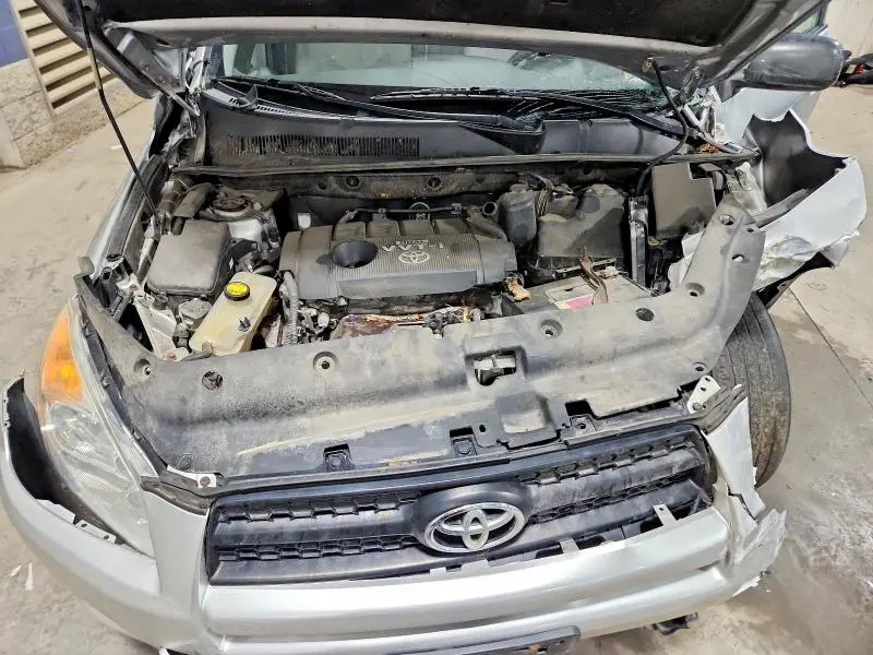 2010 TOYOTA RAV4 BASE  