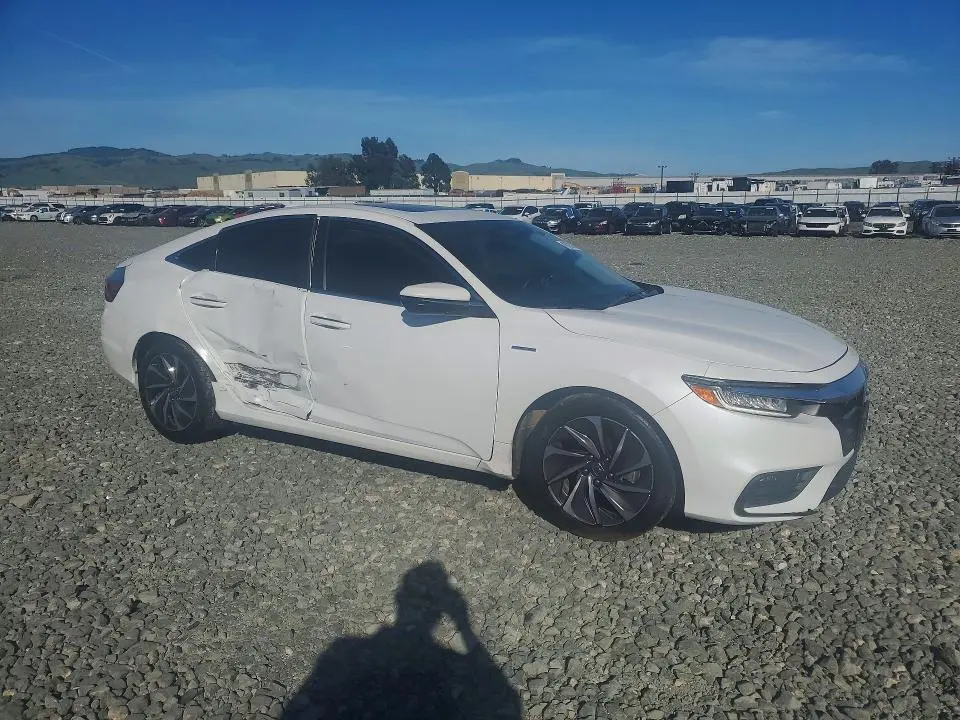 2022 HONDA INSIGHT TOURING  