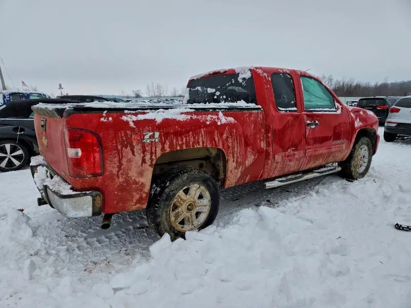2011 CHEVROLET SILVERADO K1500 LT  