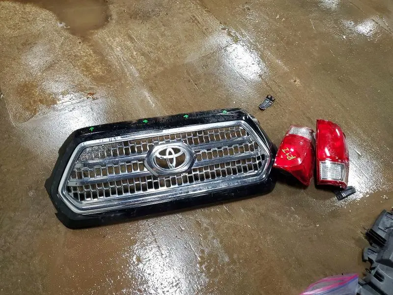 2017 TOYOTA TACOMA DOUBLE CAB  