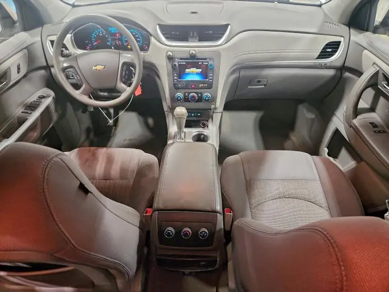 2014 CHEVROLET TRAVERSE LS  