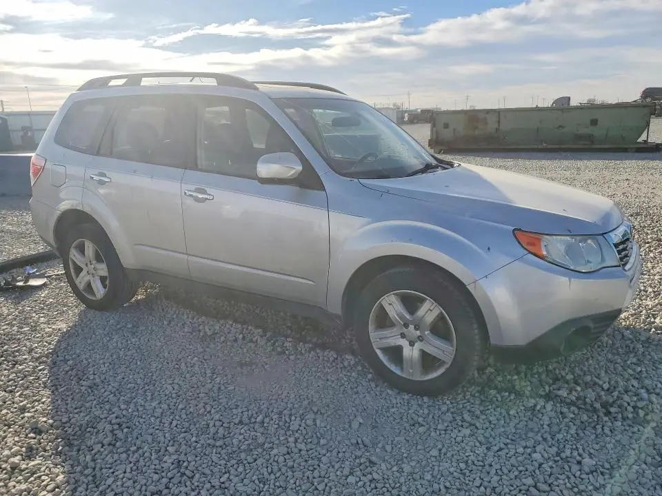 2010 SUBARU FORESTER 2.5X LIMITED  