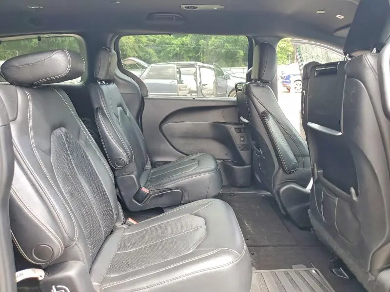 2019 CHRYSLER PACIFICA TOURING L PLUS  