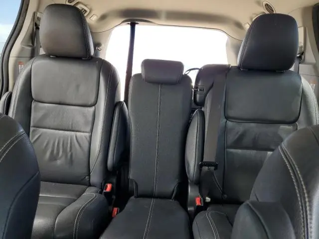 2017 TOYOTA SIENNA SE  