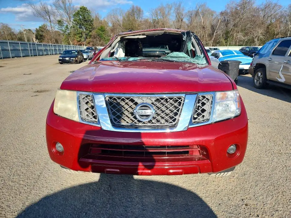 2011 NISSAN PATHFINDER S  