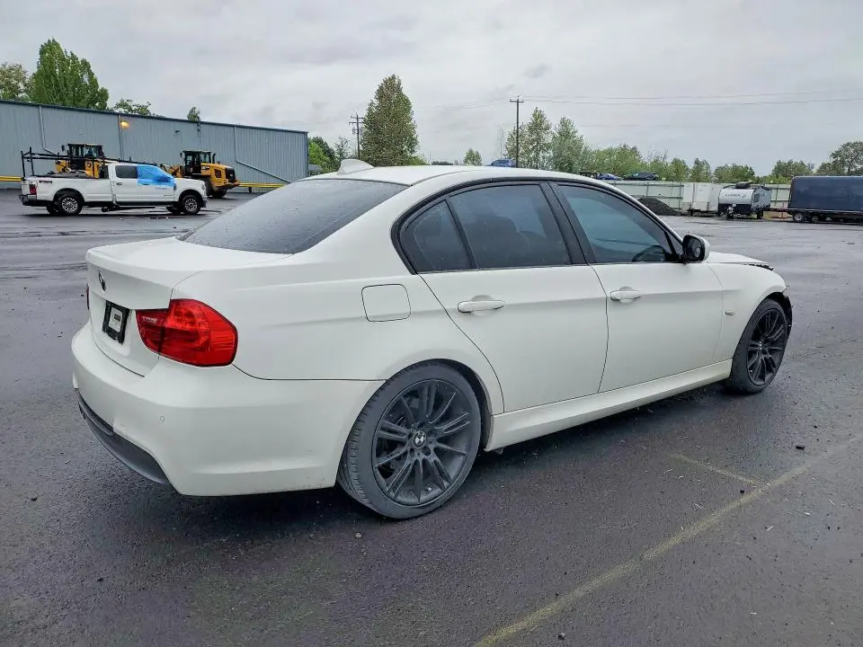 2011 BMW 328 I SULEV  