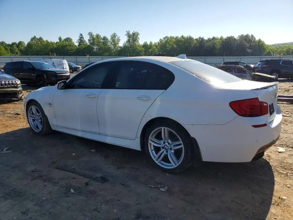 2012 BMW 550 XI  