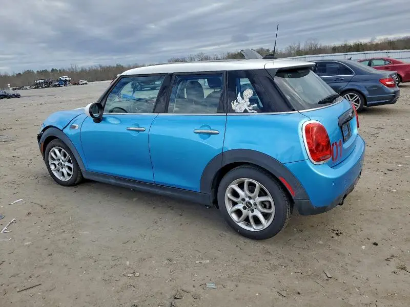 2018 MINI COOPER   