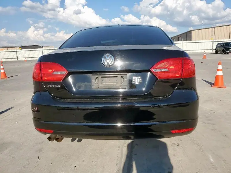 2014 VOLKSWAGEN JETTA BASE  