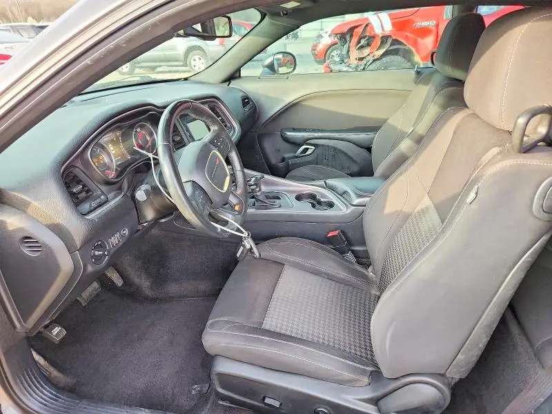 2015 DODGE CHALLENGER SXT  